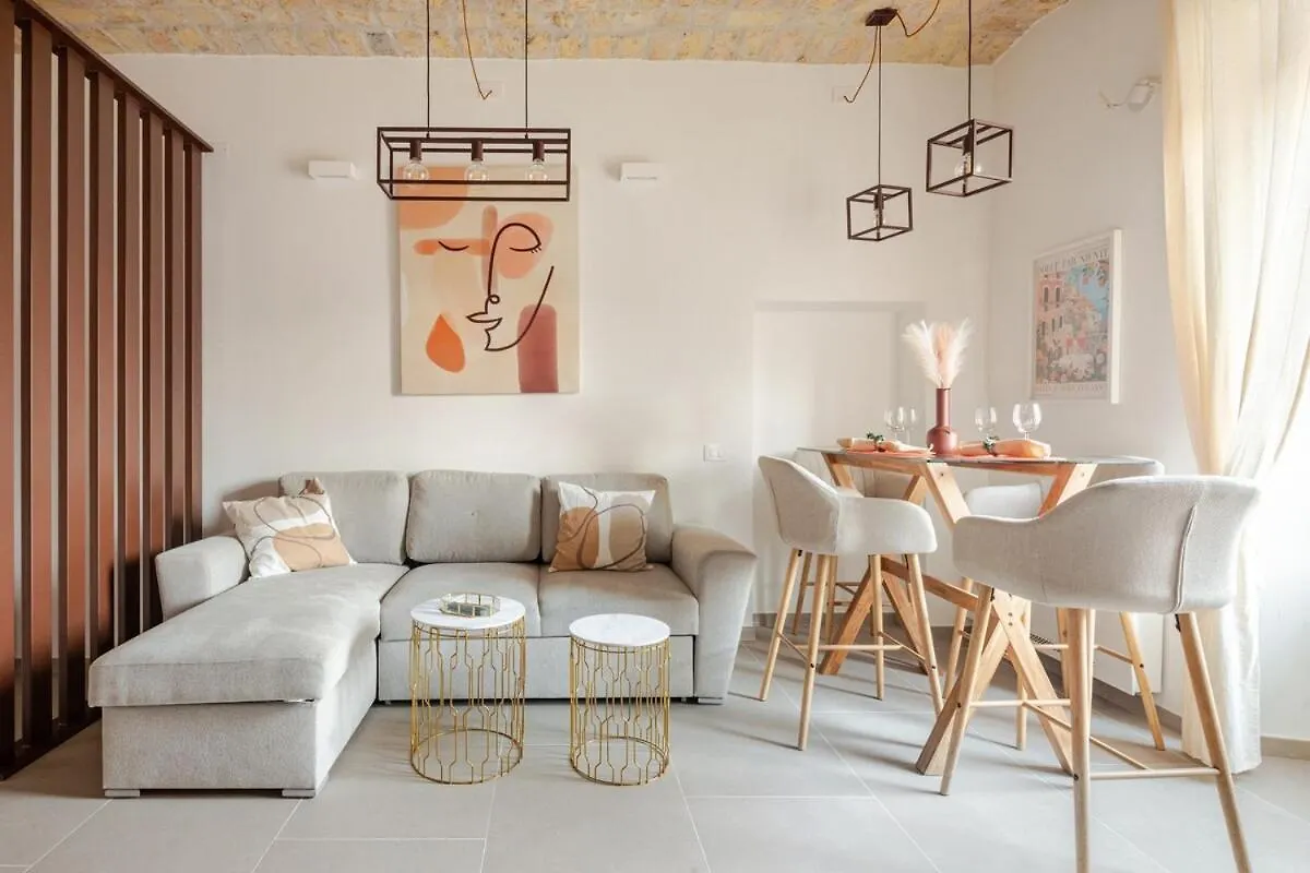 Luxe Escape Colosseo Rome Apartment